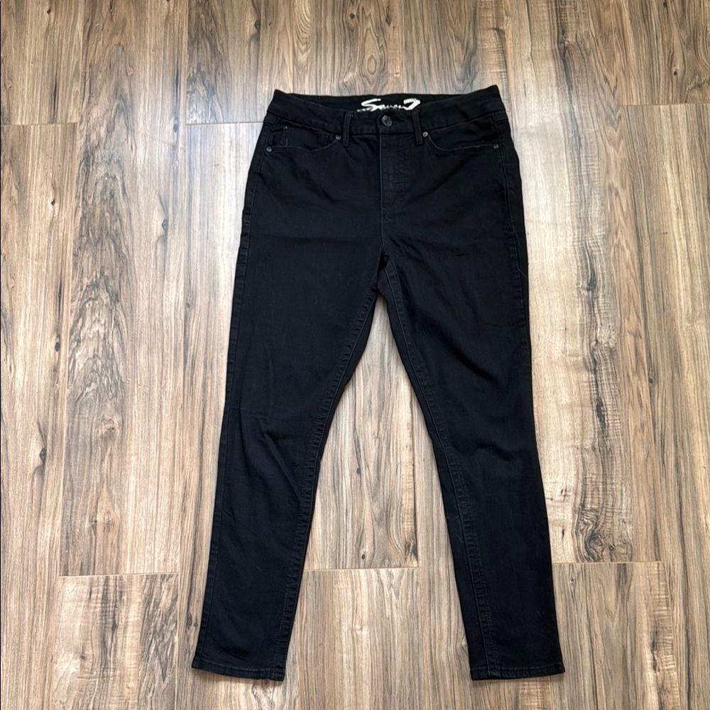 Seven7 Women's High Rise Black Jeans